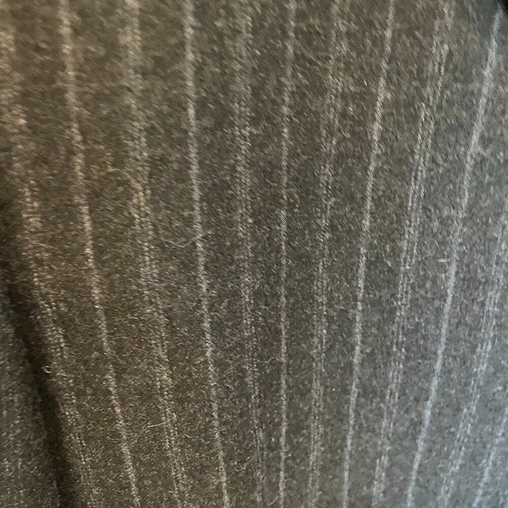 Pre-owned Hart Schaffner & Marx (40R x 32W) black wool suit with tan stripes
